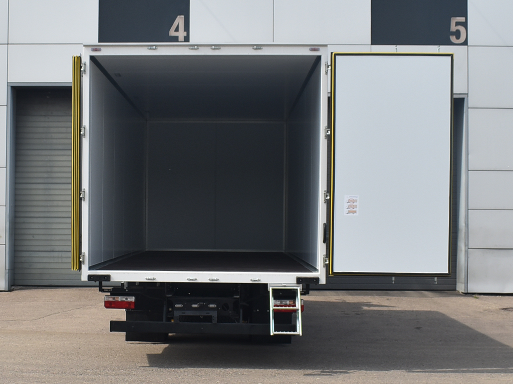 Изотермический фургон DongFeng C120L